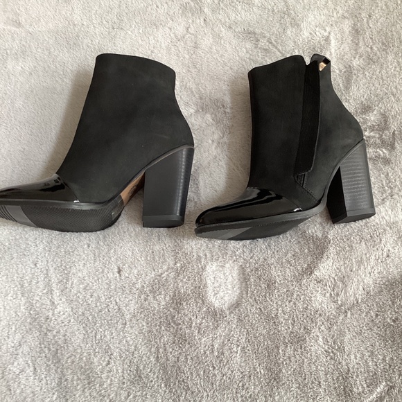 NWOT black leather short boot size 36 - Picture 2 of 10